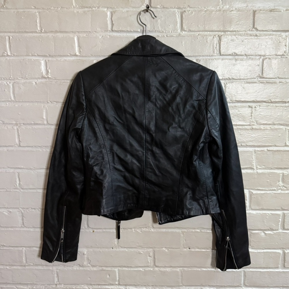 Oasis Jacket - Picture 2 of 2